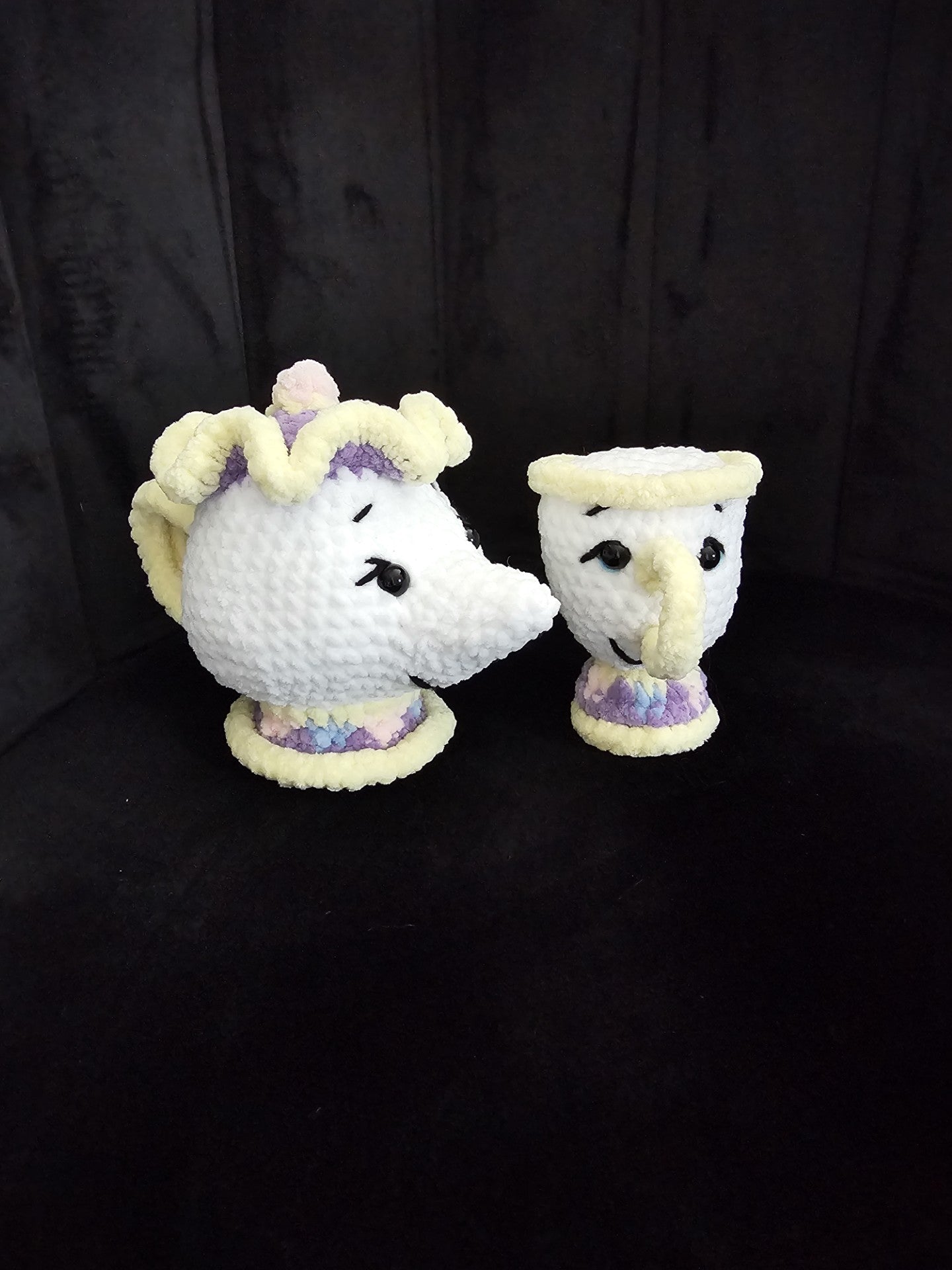 Zip & Me Samovar, la tasse et la théière tirés du Disney " La Belle et la Bête "