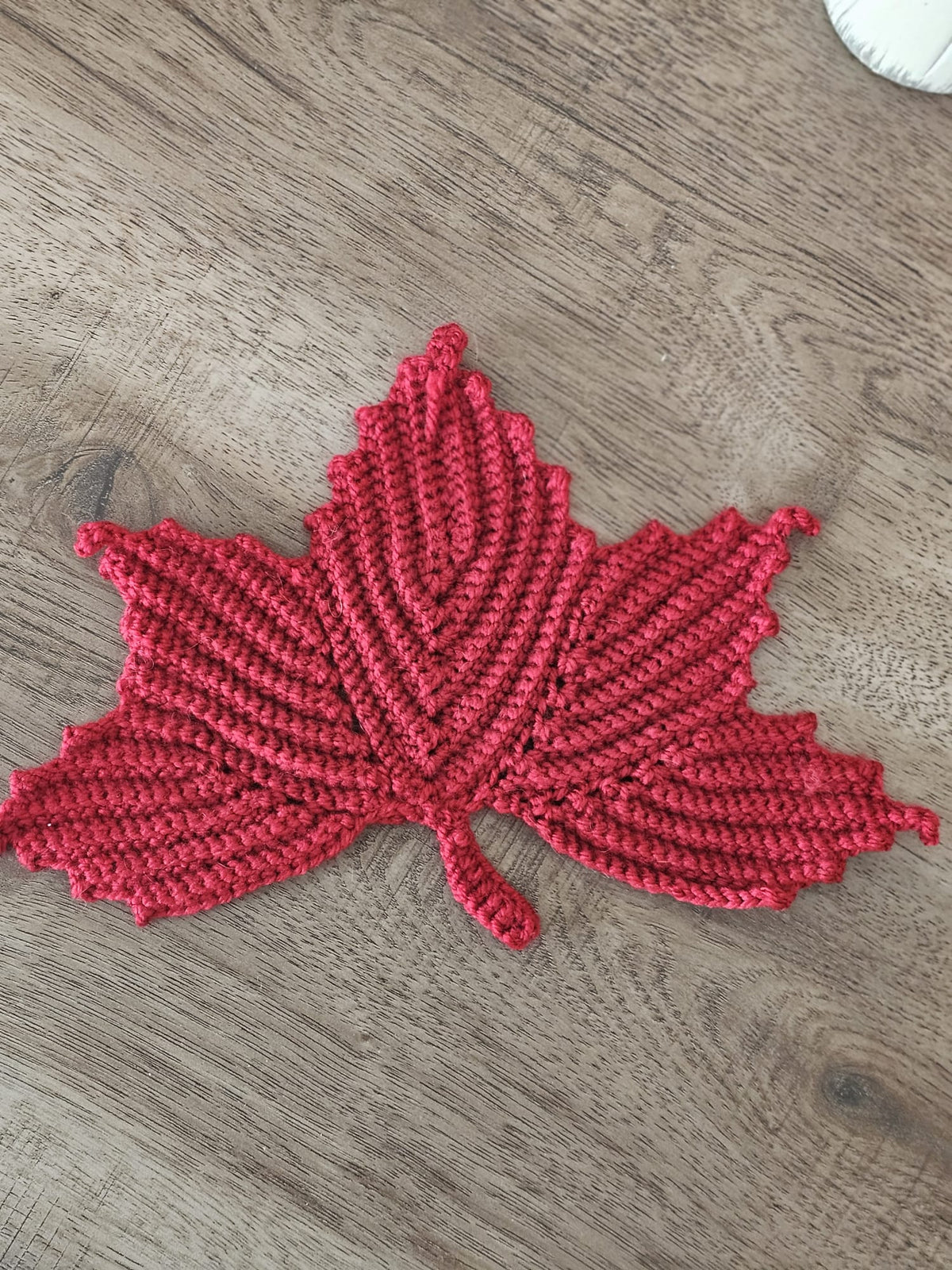 Yvonne, la feuille d'Automne